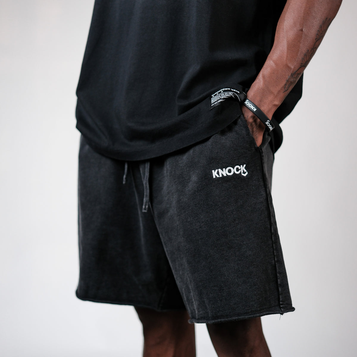 LOOSE BOTTOM SHORTS | VINTAGE BLACK