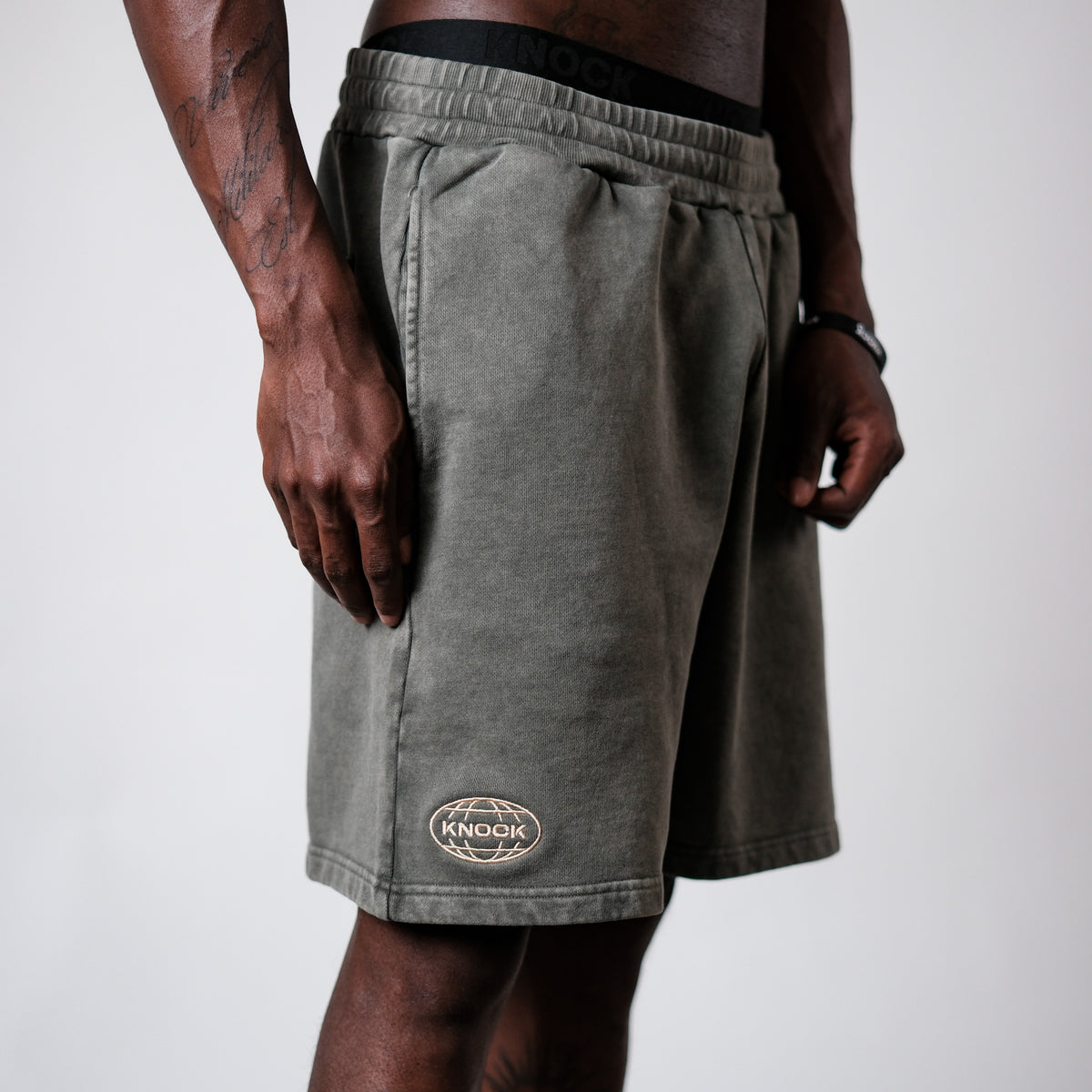 ASCENSION SHORTS | VINTAGE OLIVE