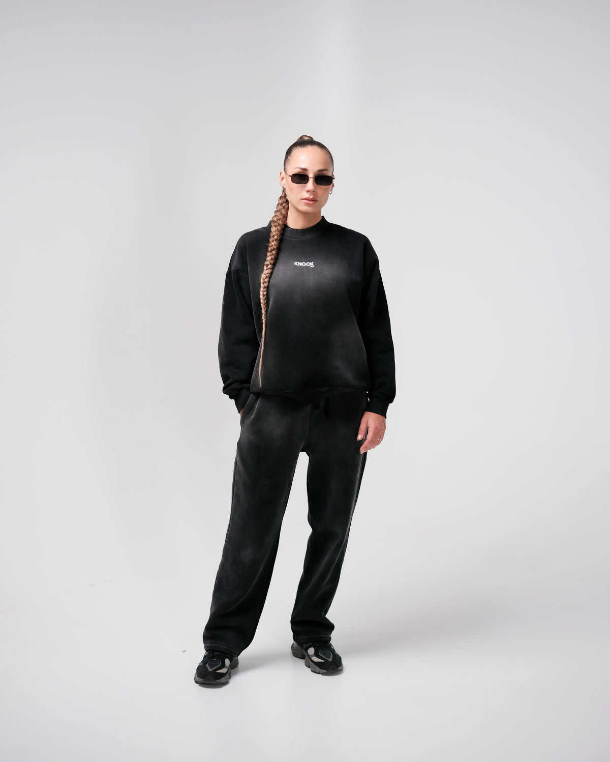 BRICKBOUND FADE SWEATER | VINTAGE BLACK