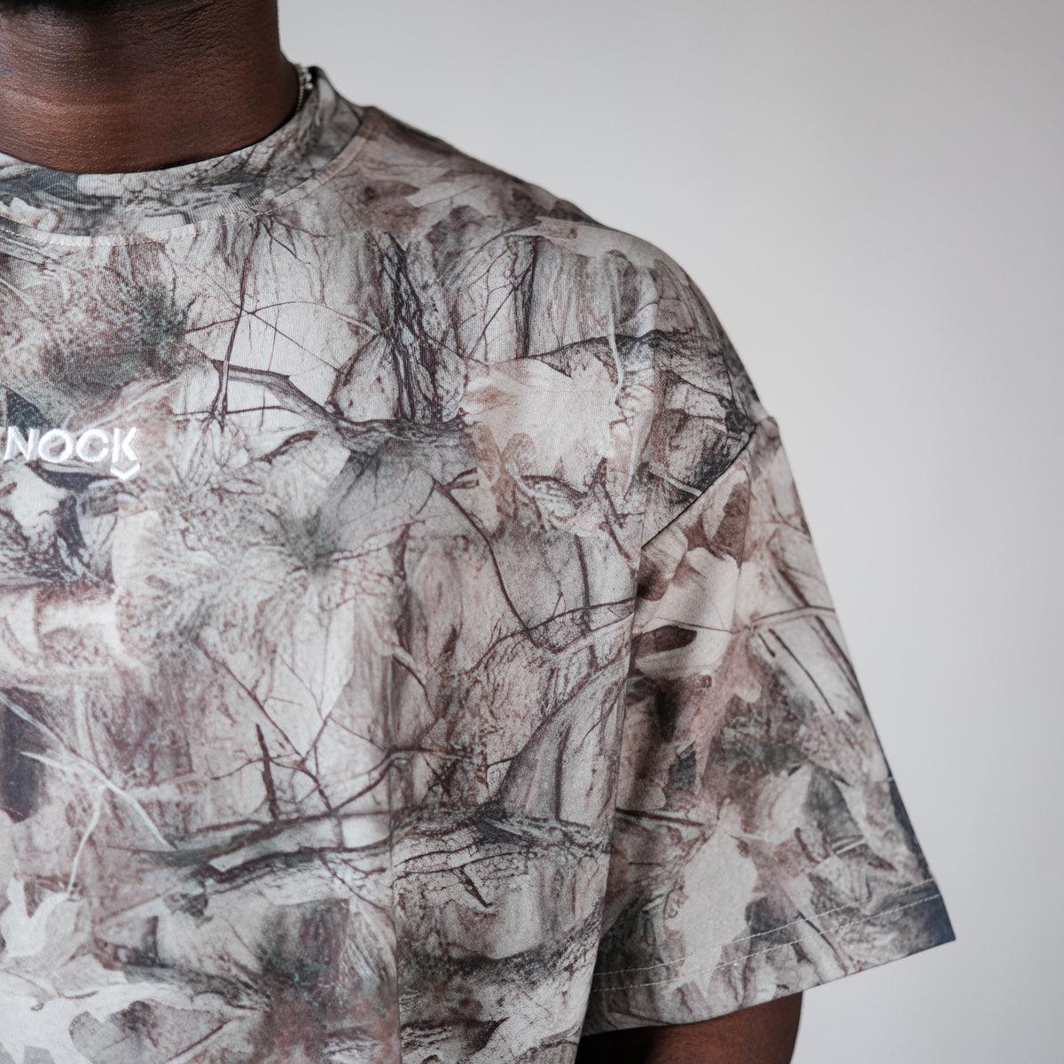 CAMO TEE