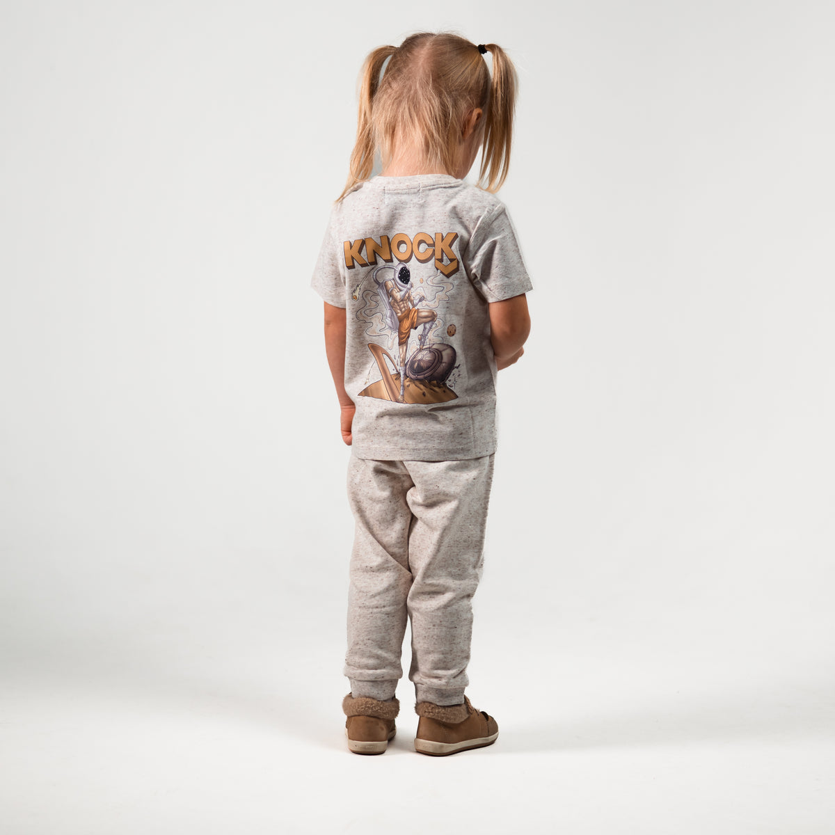ASTROKNEE TEE BABY | BEIGE