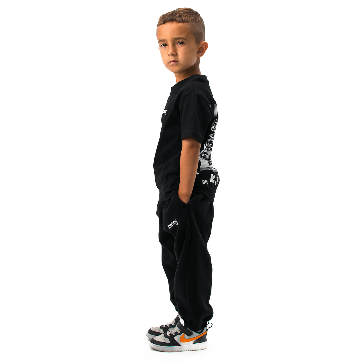 EMBRACE KIDS TEE | BLACK