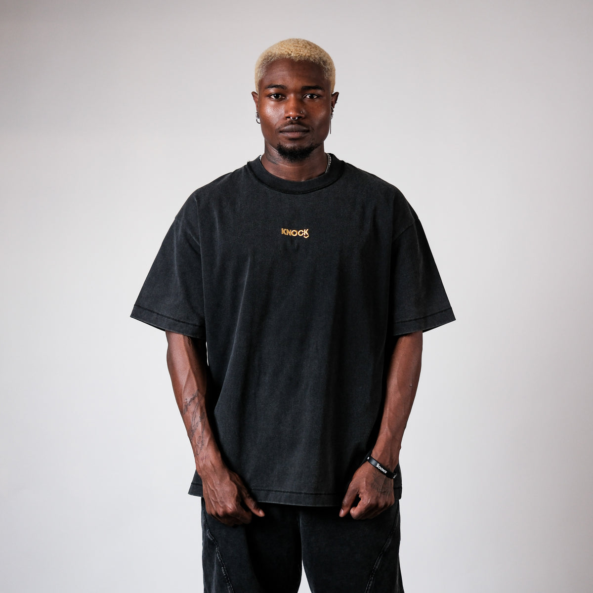 DREAM CHASER TEE | VINTAGE BLACK