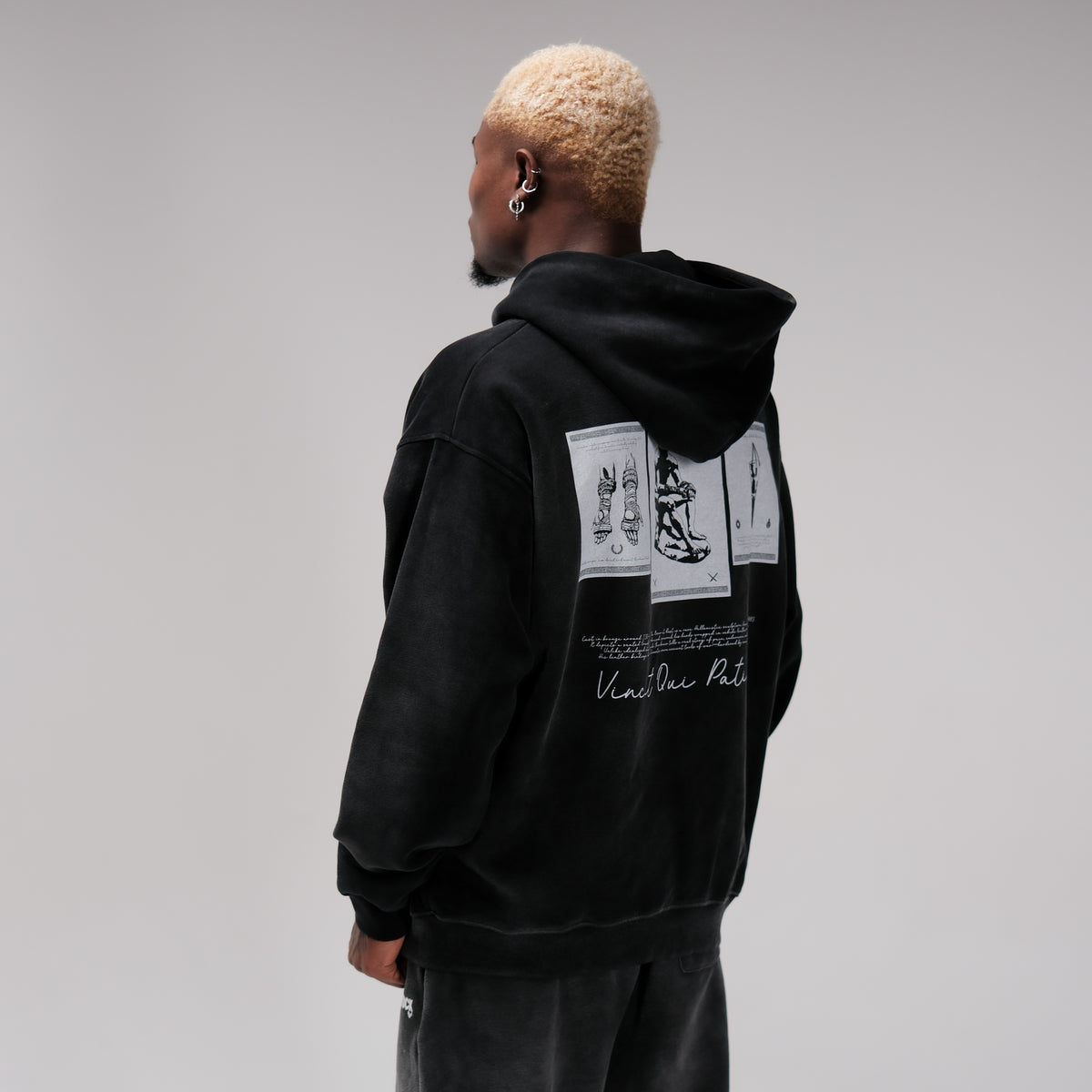 PREORDER VINCIT QUI PATITUR ZIP HOODIE