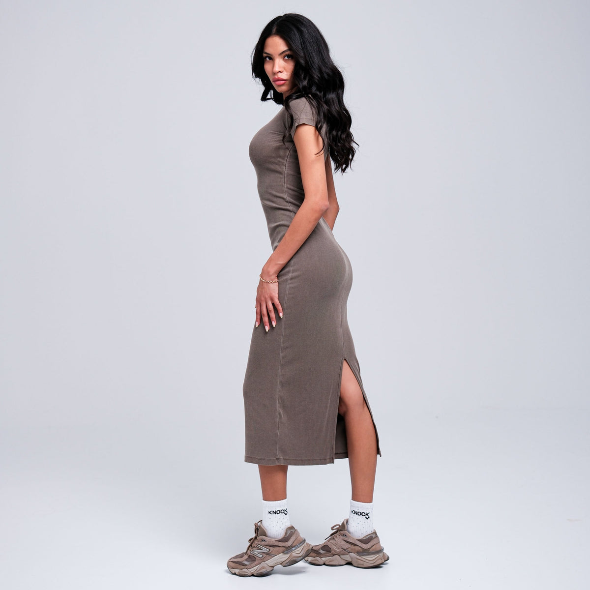 DRESS | VINTAGE BROWN