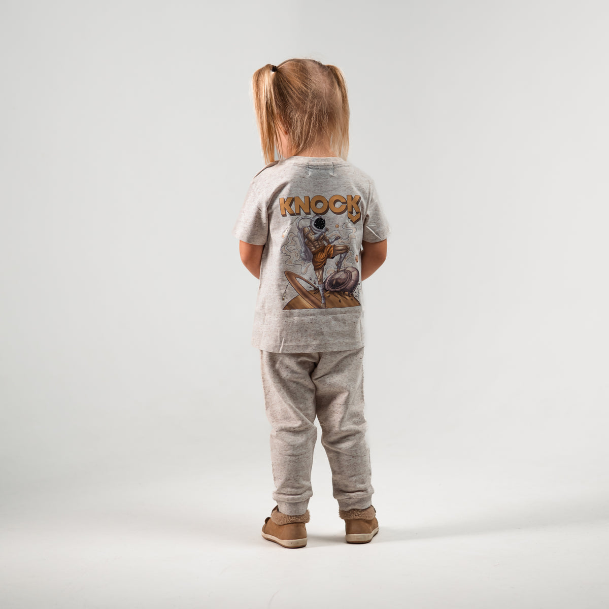 ASTROKNEE TEE BABY | BEIGE