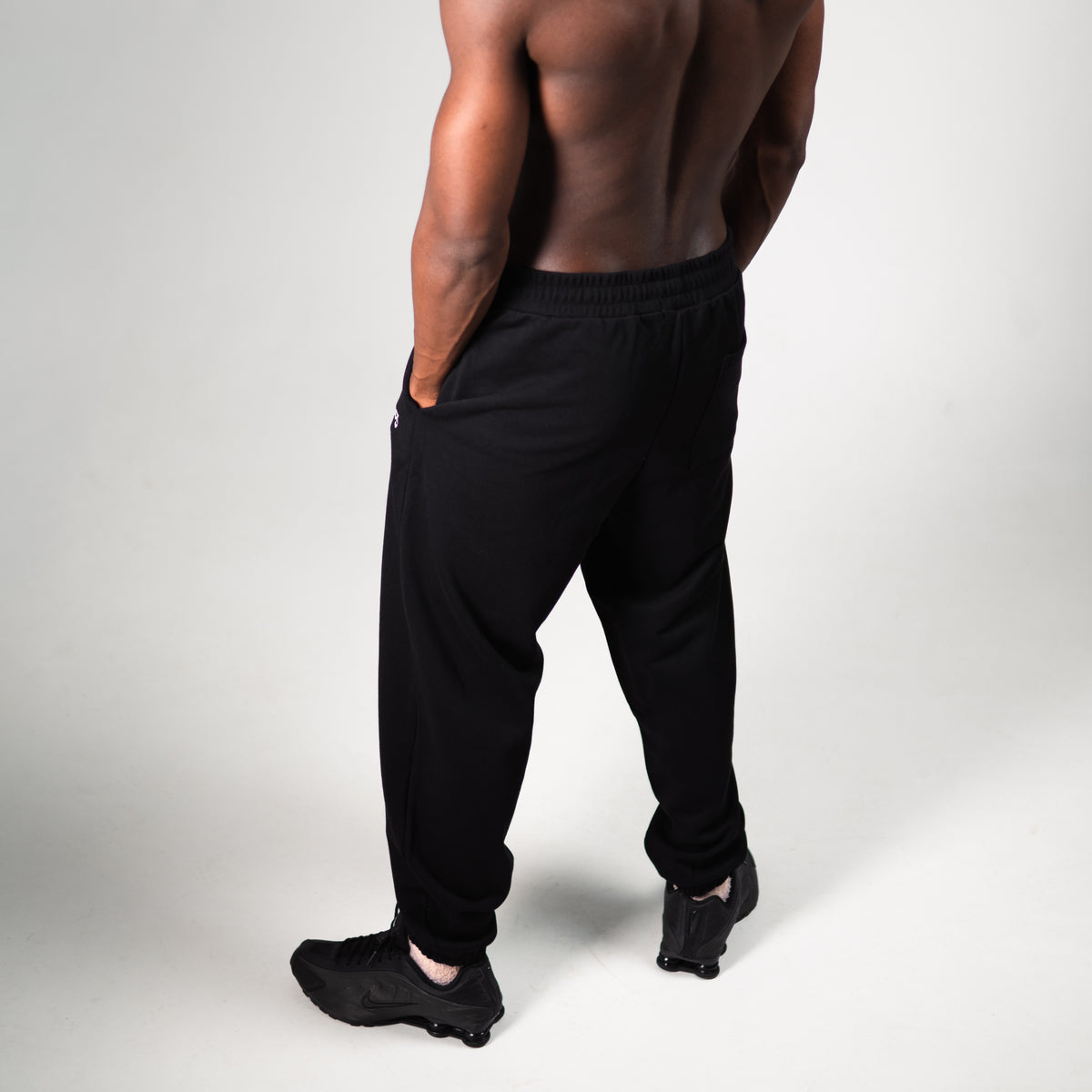 CUFFED TERRY JOGGERS | BLACK