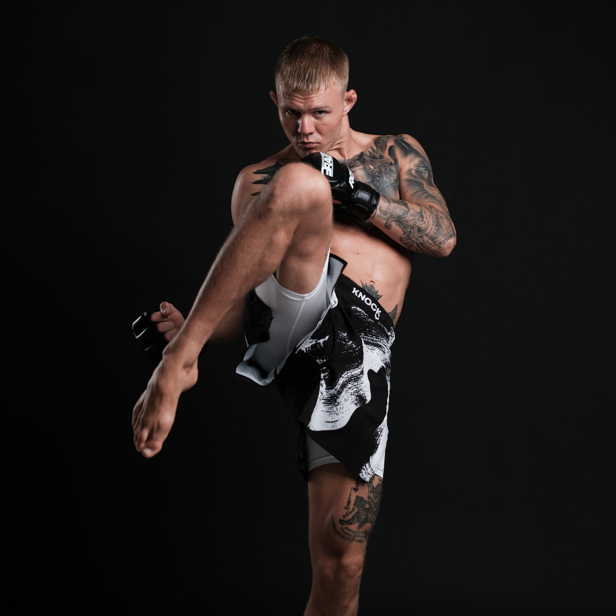 V. T. SHORTS | BLACK