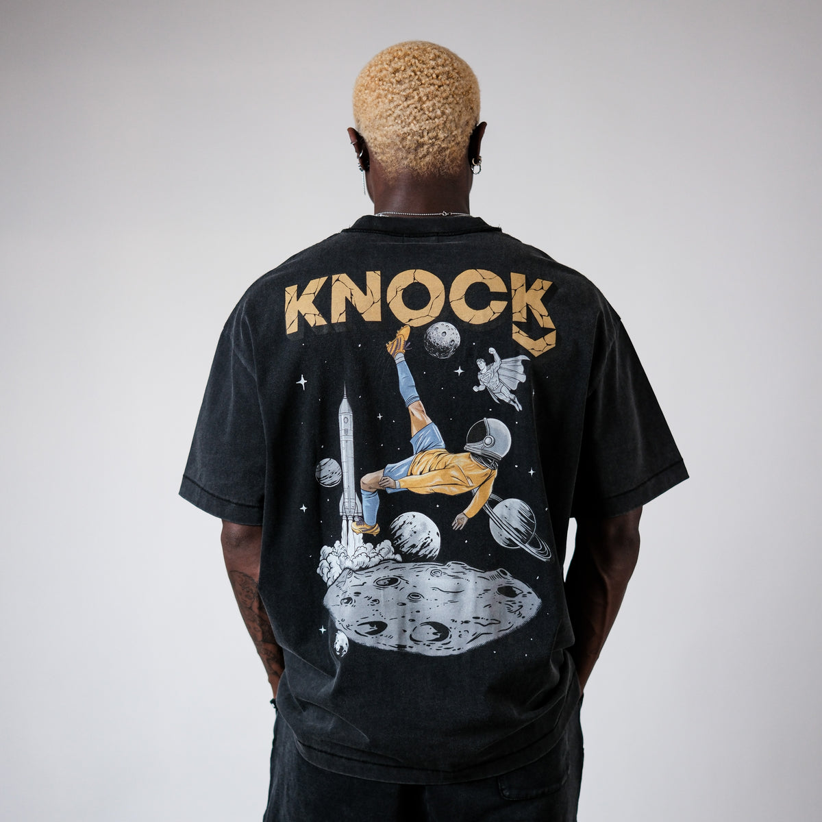 DREAM CHASER TEE | VINTAGE BLACK