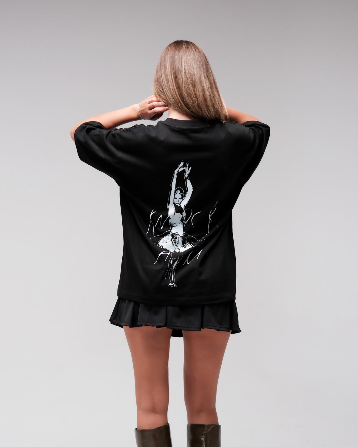 ANNA X KNOCK TEE | BLACK