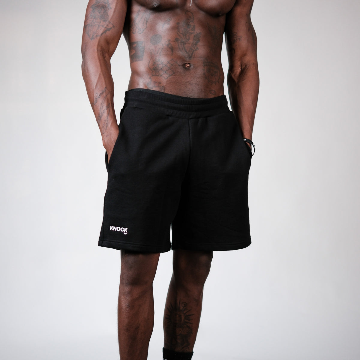 SHORTS | BLACK