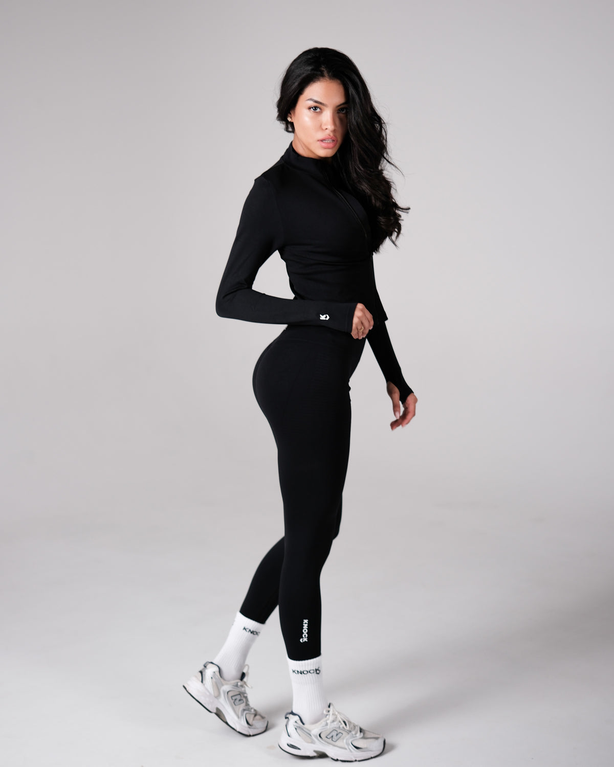 SCULPTED FIT ZIP - UP JACKET