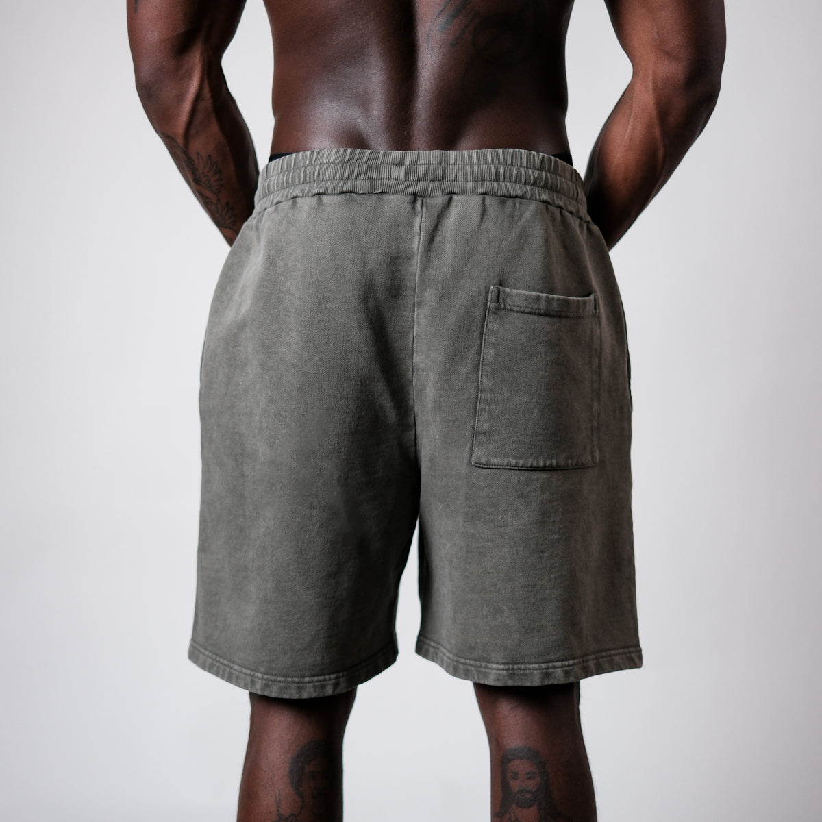 ASCENSION SHORTS | VINTAGE OLIVE