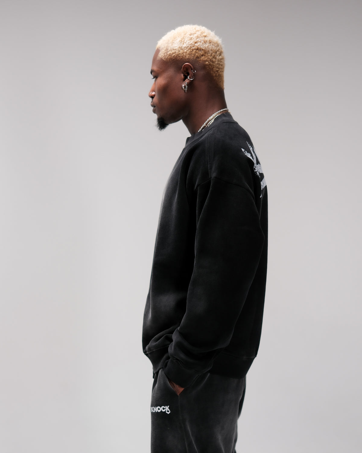 BRICKBOUND FADE SWEATER | VINTAGE BLACK