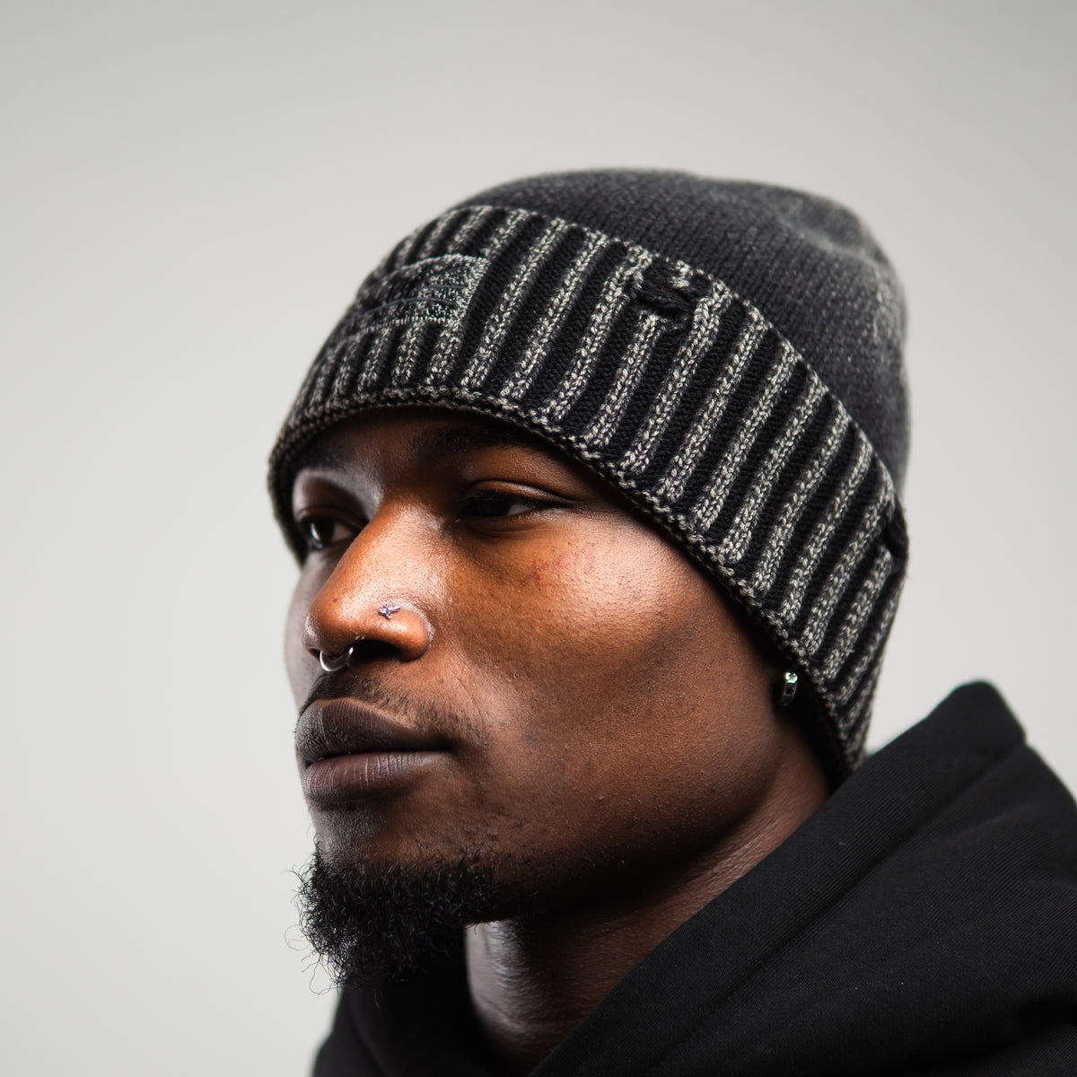 DISTRESSED BEANIE | VINTAGE BLACK