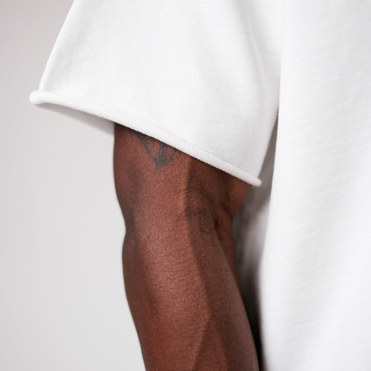 MID COUNT TERRY TEE | WHITE