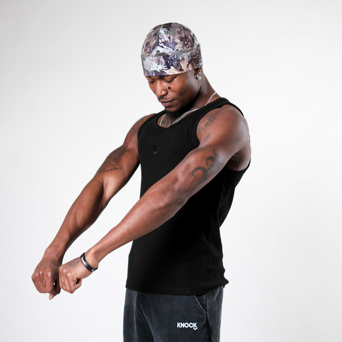 TANK TOP | BLACK