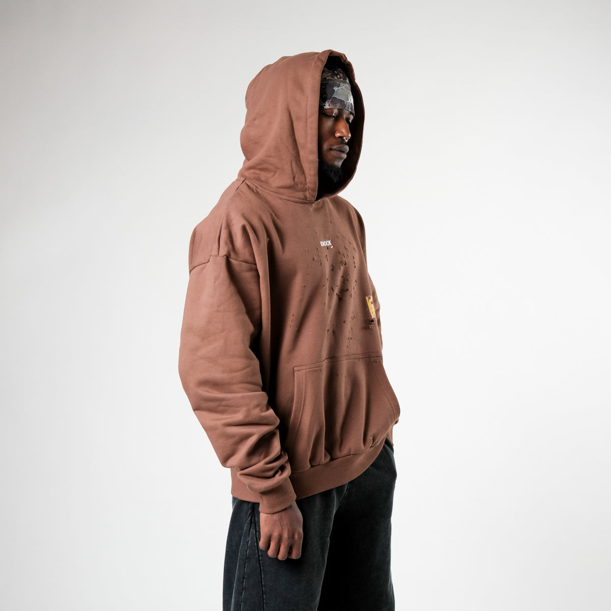 CASE CLOSED HOODIE | BROWN