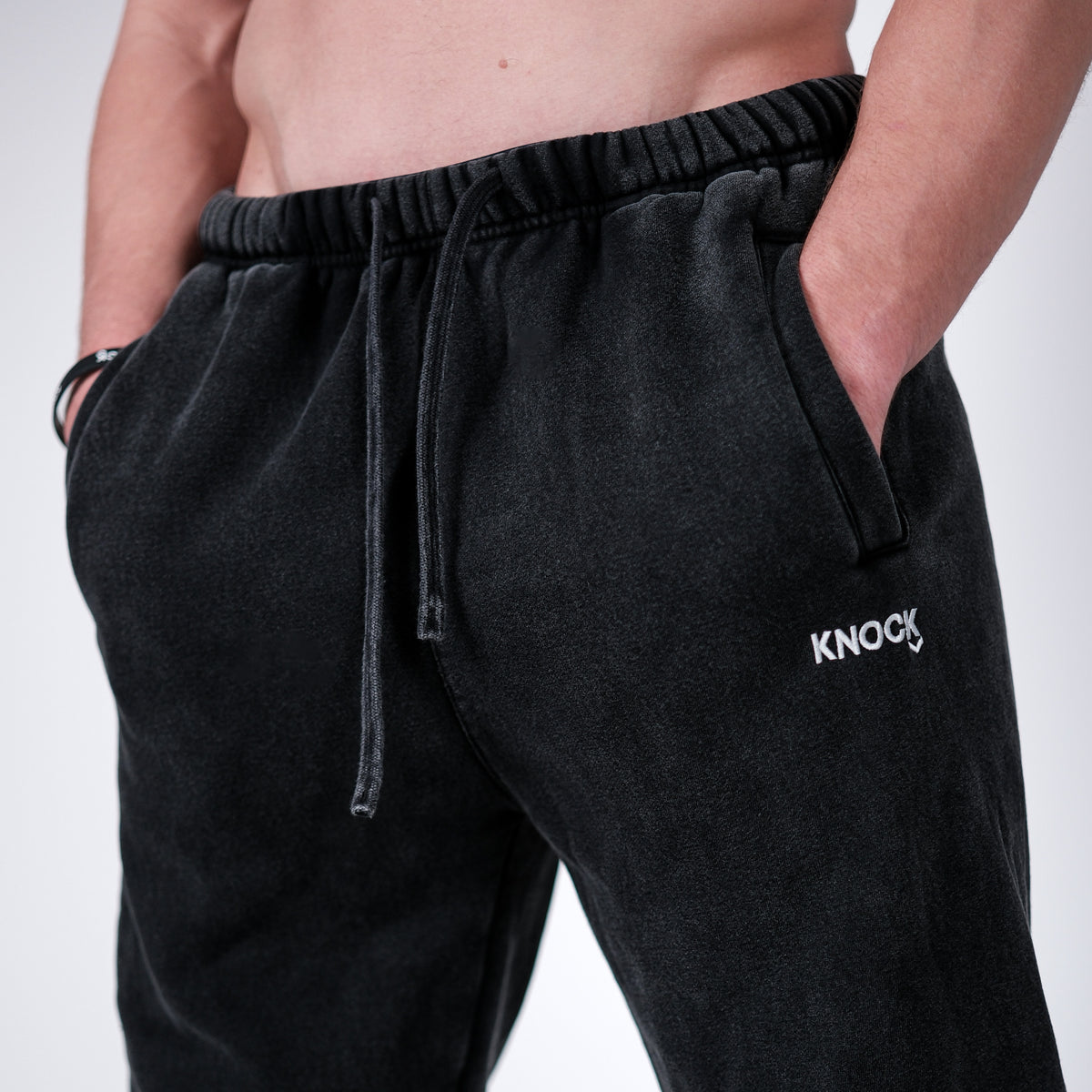 CUFFED FLEECE JOGGERS | VINTAGE BLACK