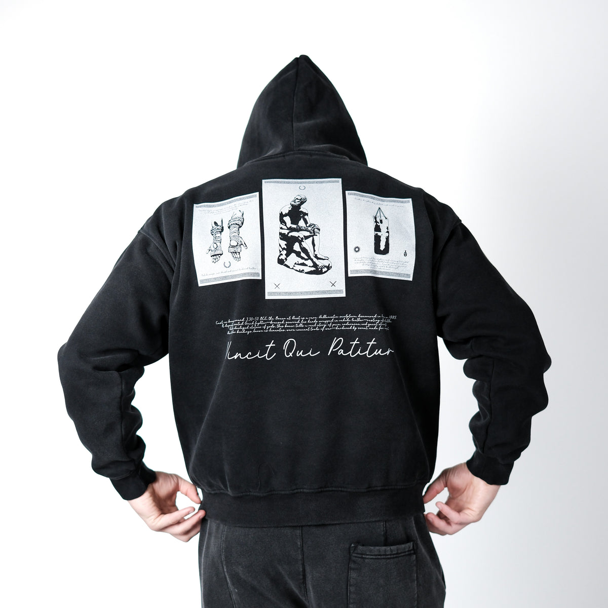 VINCIT QUI PATITUR FADE OVERSIZED HOODIE