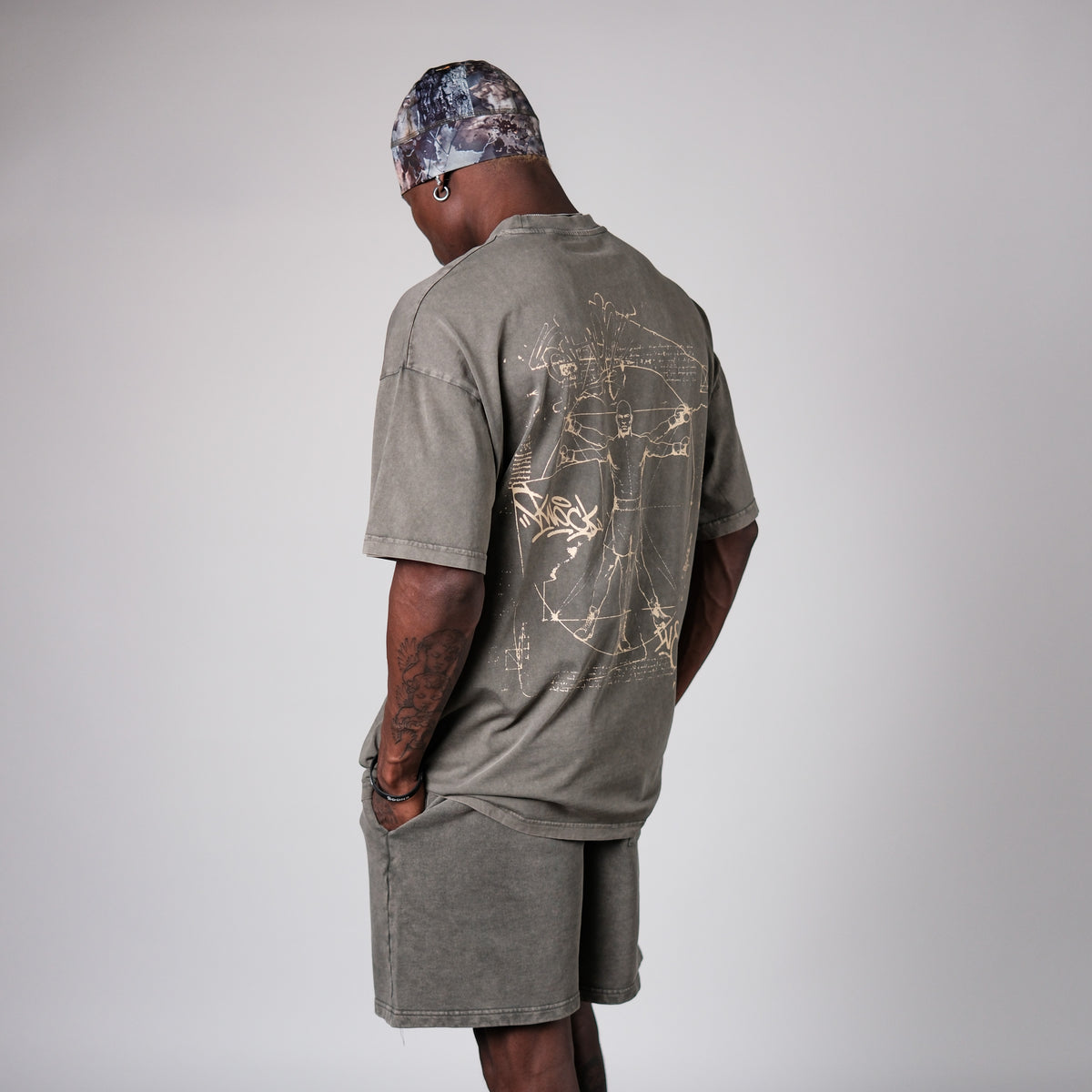ASCENSION TEE | VINTAGE OLIVE