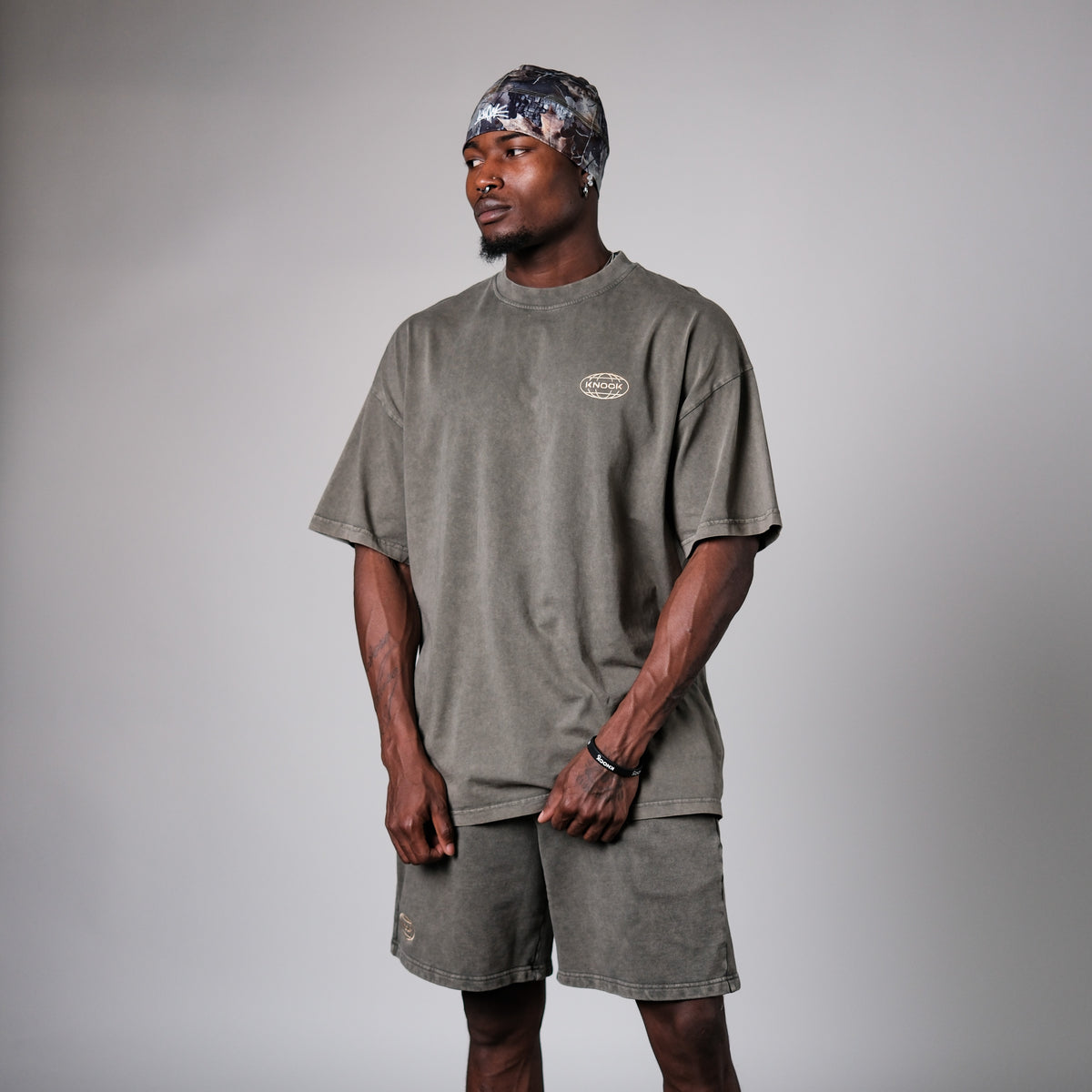 ASCENSION TEE | VINTAGE OLIVE