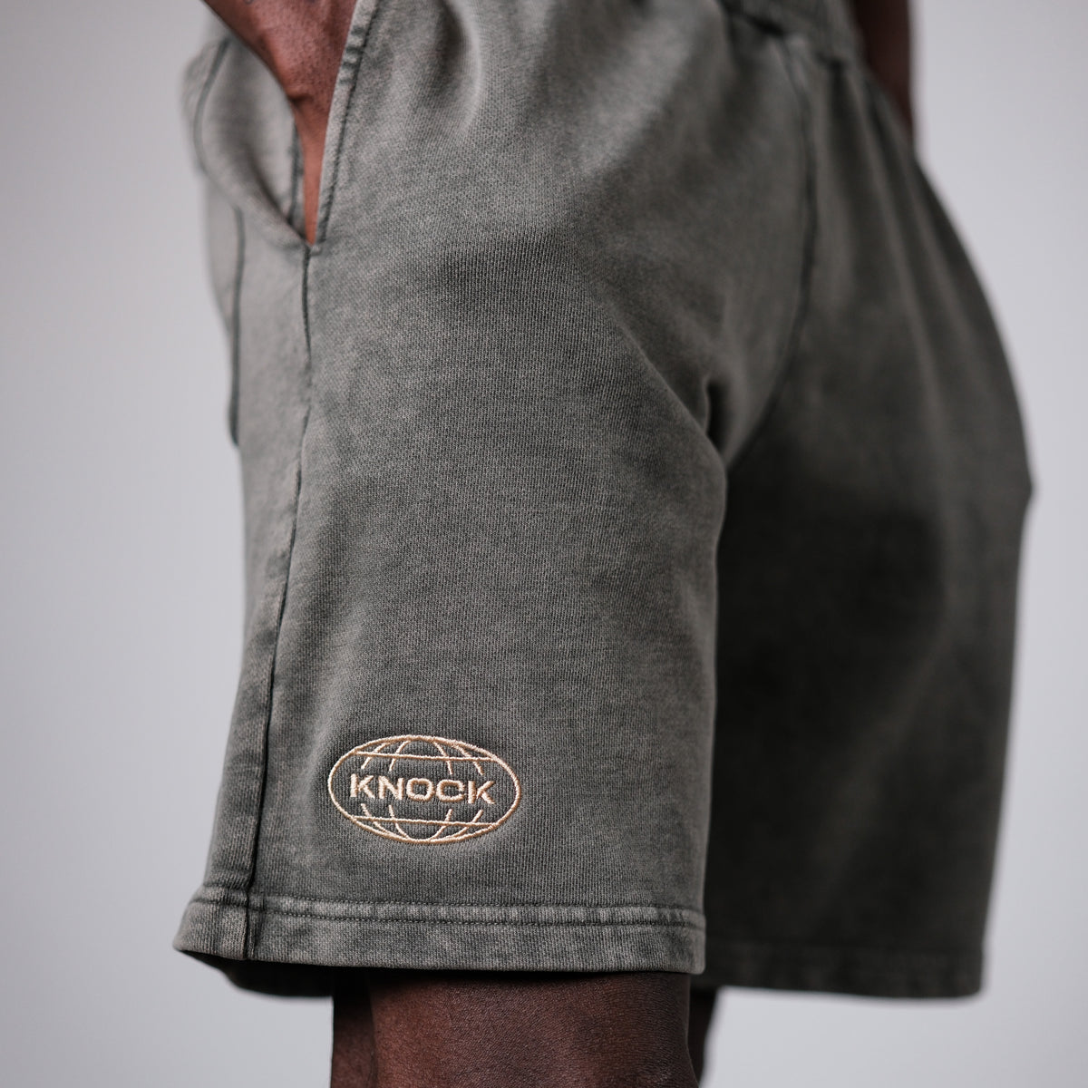 ASCENSION SHORTS | VINTAGE OLIVE