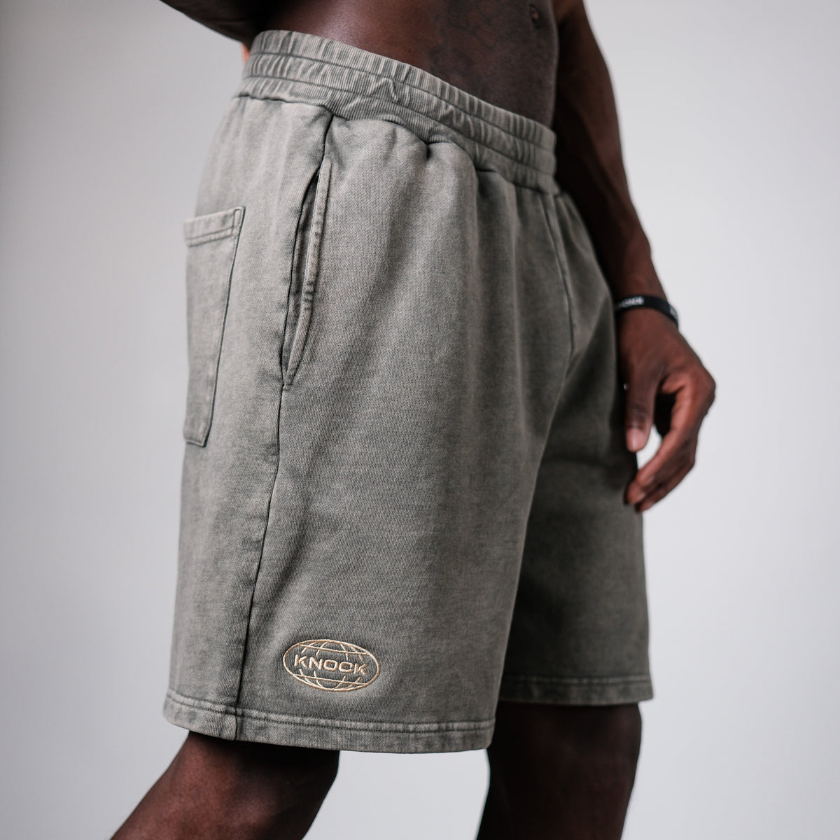ASCENSION SHORTS | VINTAGE OLIVE