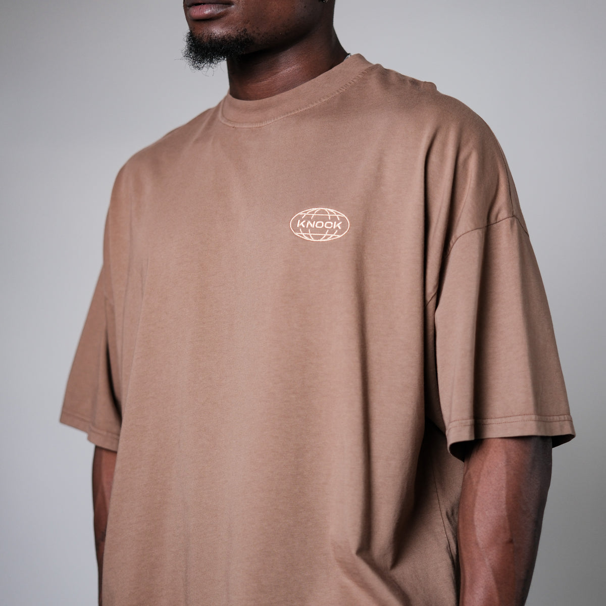 ASCENSION TEE | BROWN TAN