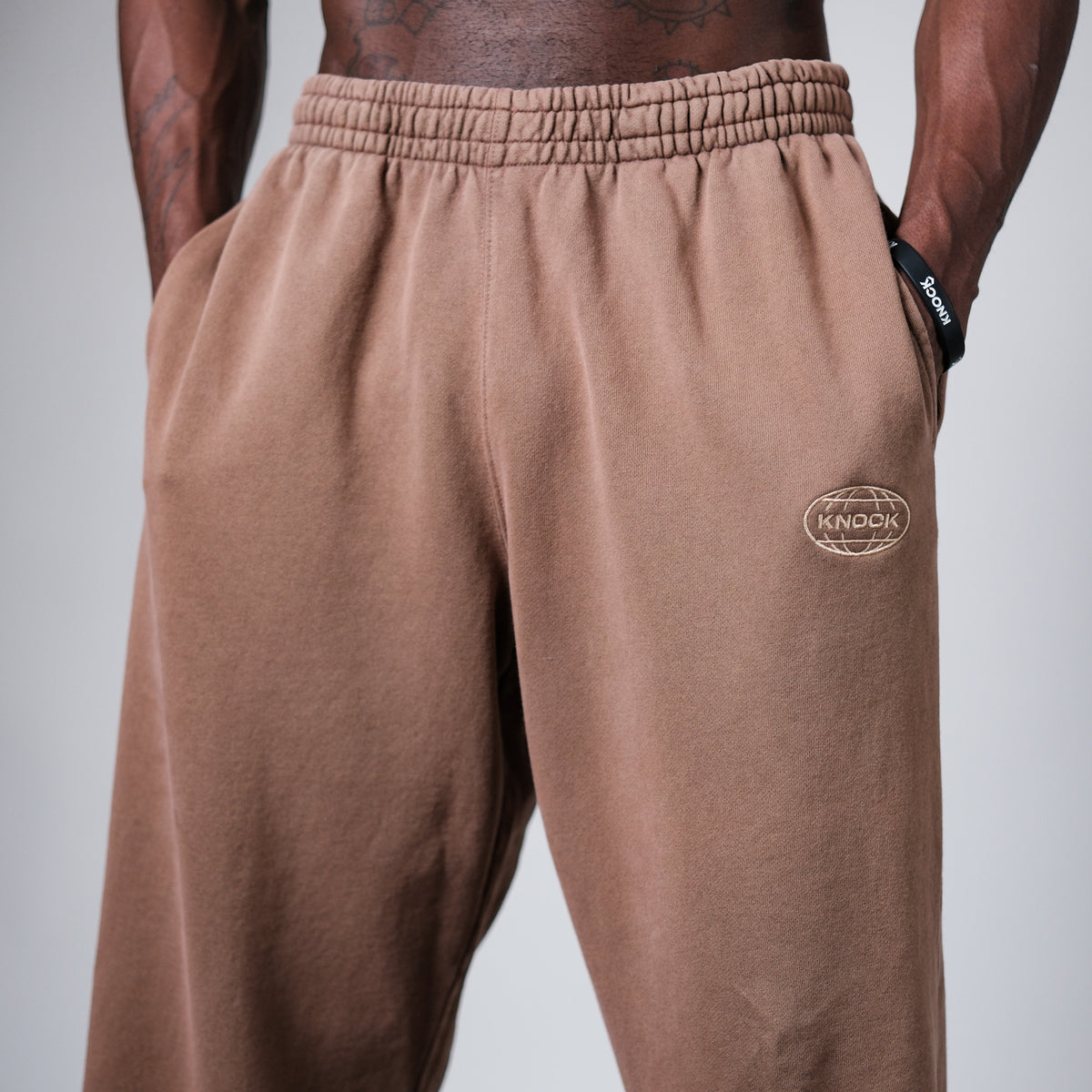 ASCENSION STRAIGHT CUT JOGGERS | BROWN TAN