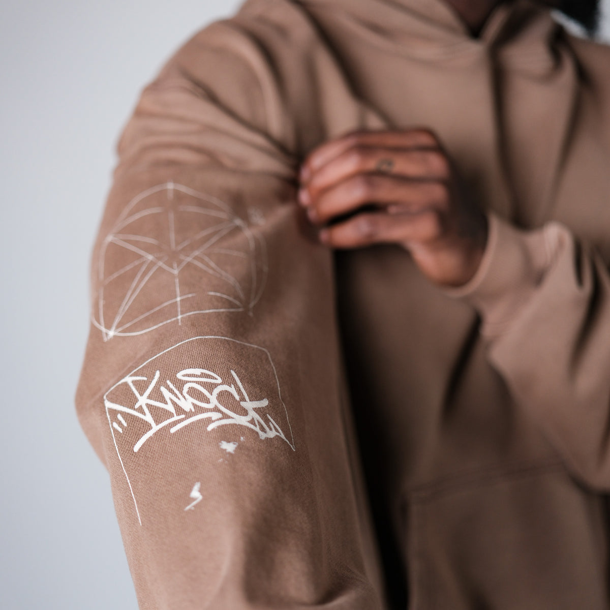 ASCENSION HOODIE | BROWN TAN