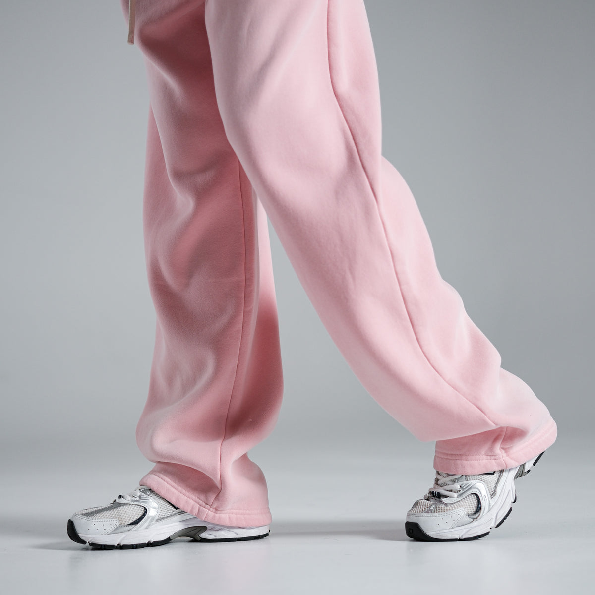 BLUSHBRUSH STRAIGHT CUT JOGGERS