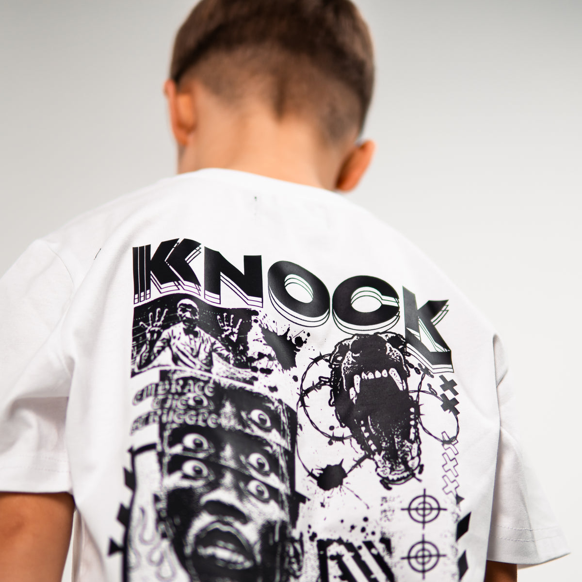 EMBRACE KIDS TEE | WHITE