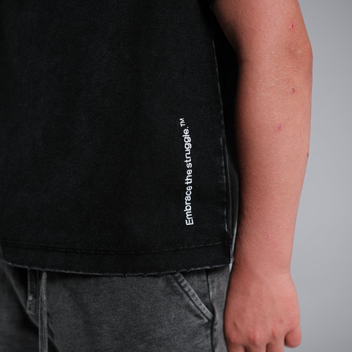 TEE KIDS | VINTAGE BLACK