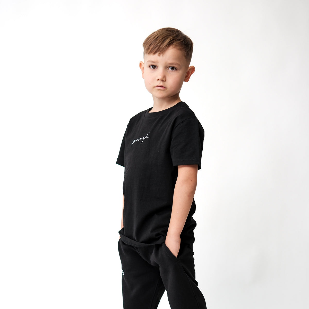 KIDS MID COUNT TEE | BLACK