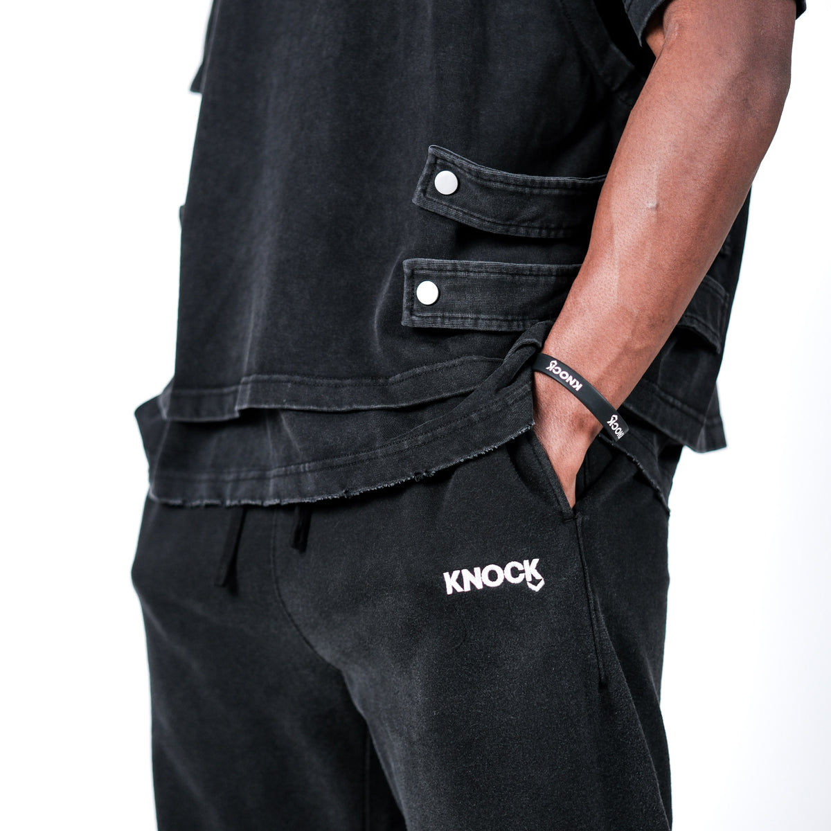 LIMITED KNOCK UNIT VEST TEE