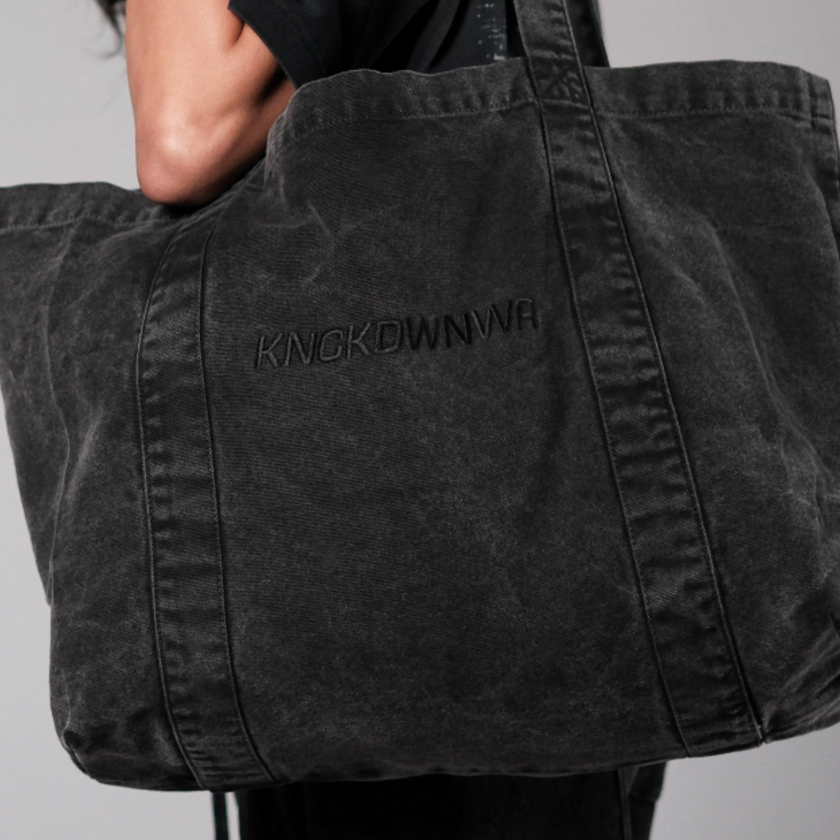 TOTE BAG | VINTAGE BLACK