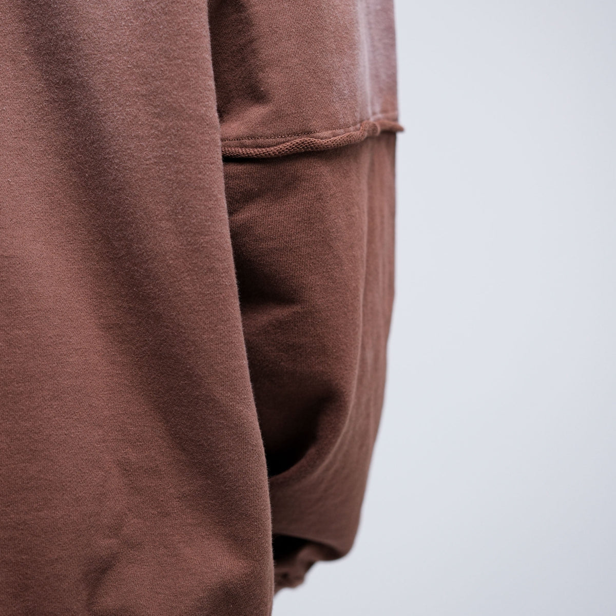 ESSENTIAL HOODIE | VINTAGE BROWN
