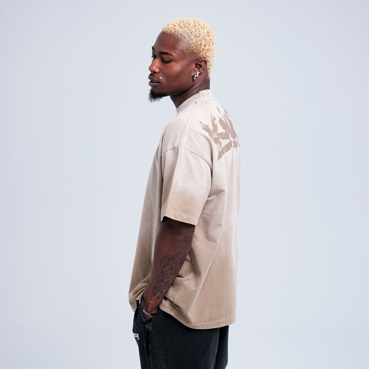 BRICKBOUND TEE | VINTAGE SAND
