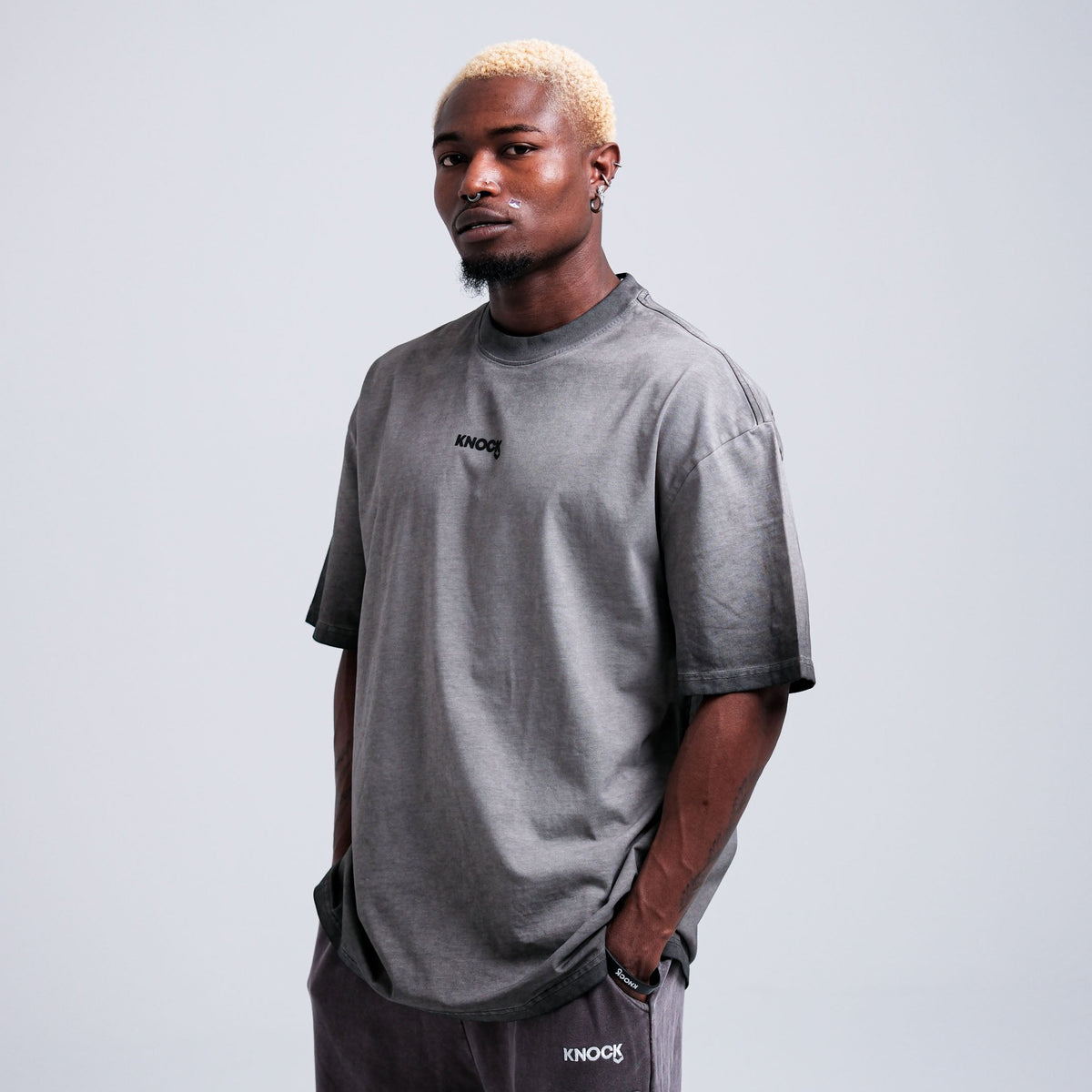 BRUSH BRICKBOUND TEE | GREY