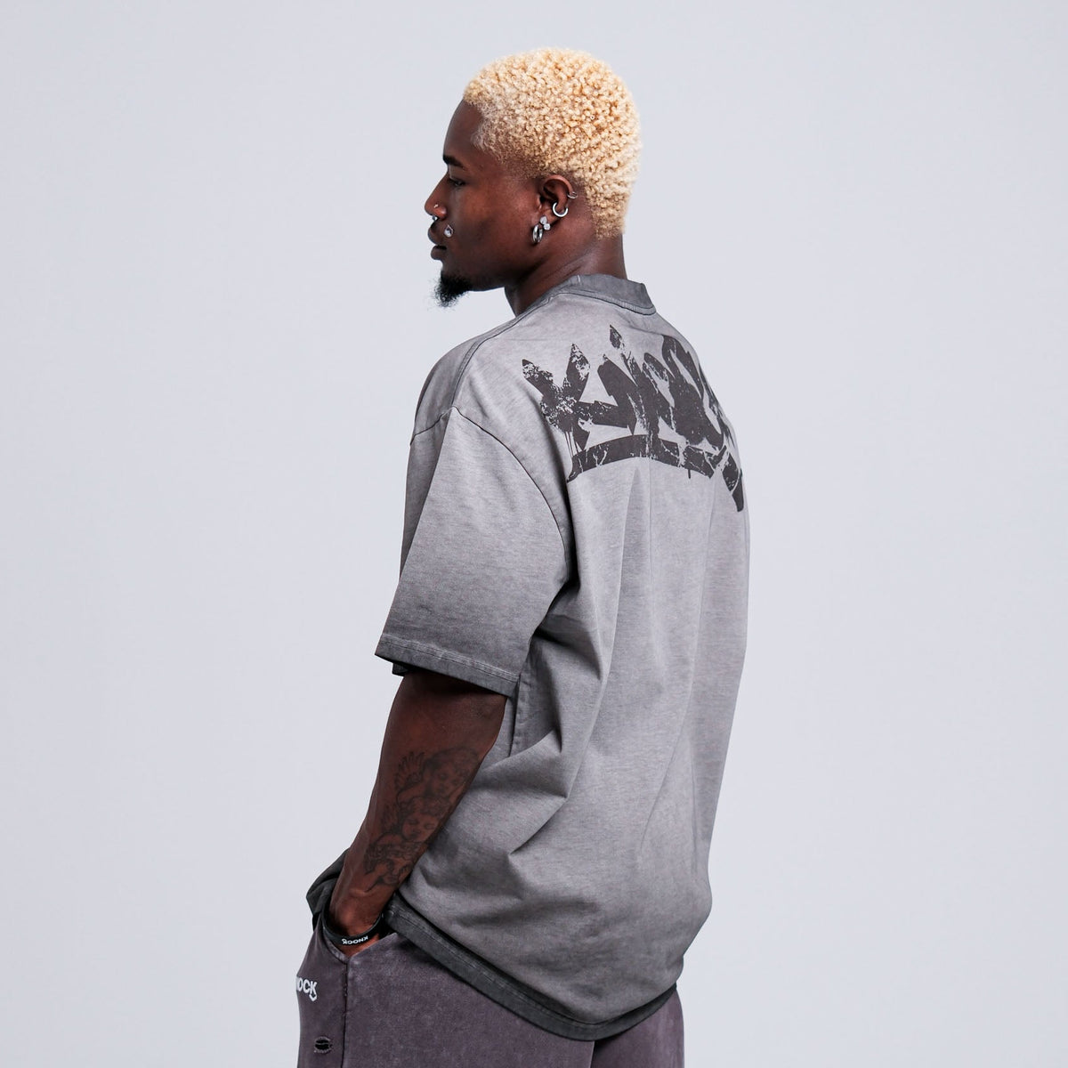 BRUSH BRICKBOUND TEE | GREY