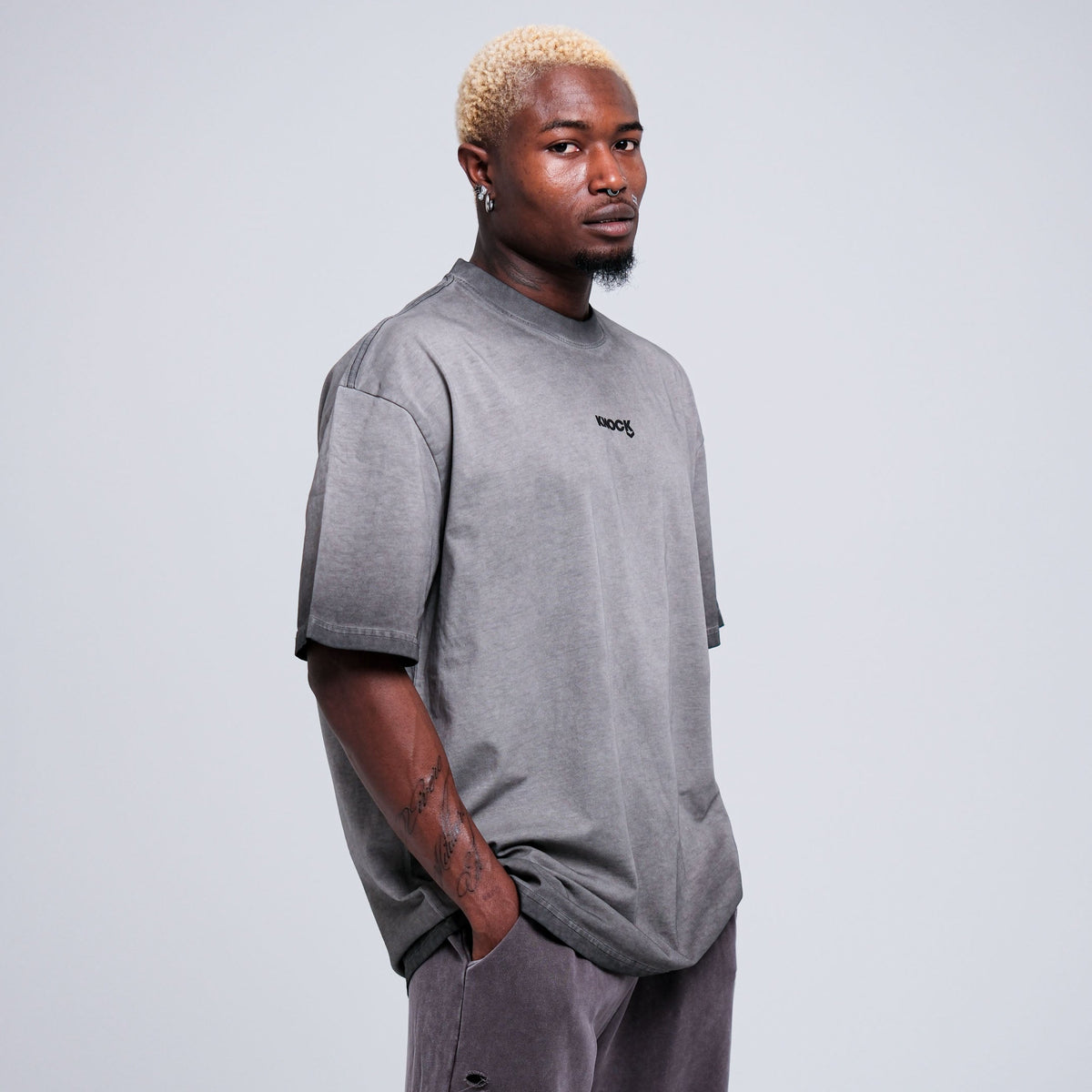 BRUSH BRICKBOUND TEE | GREY