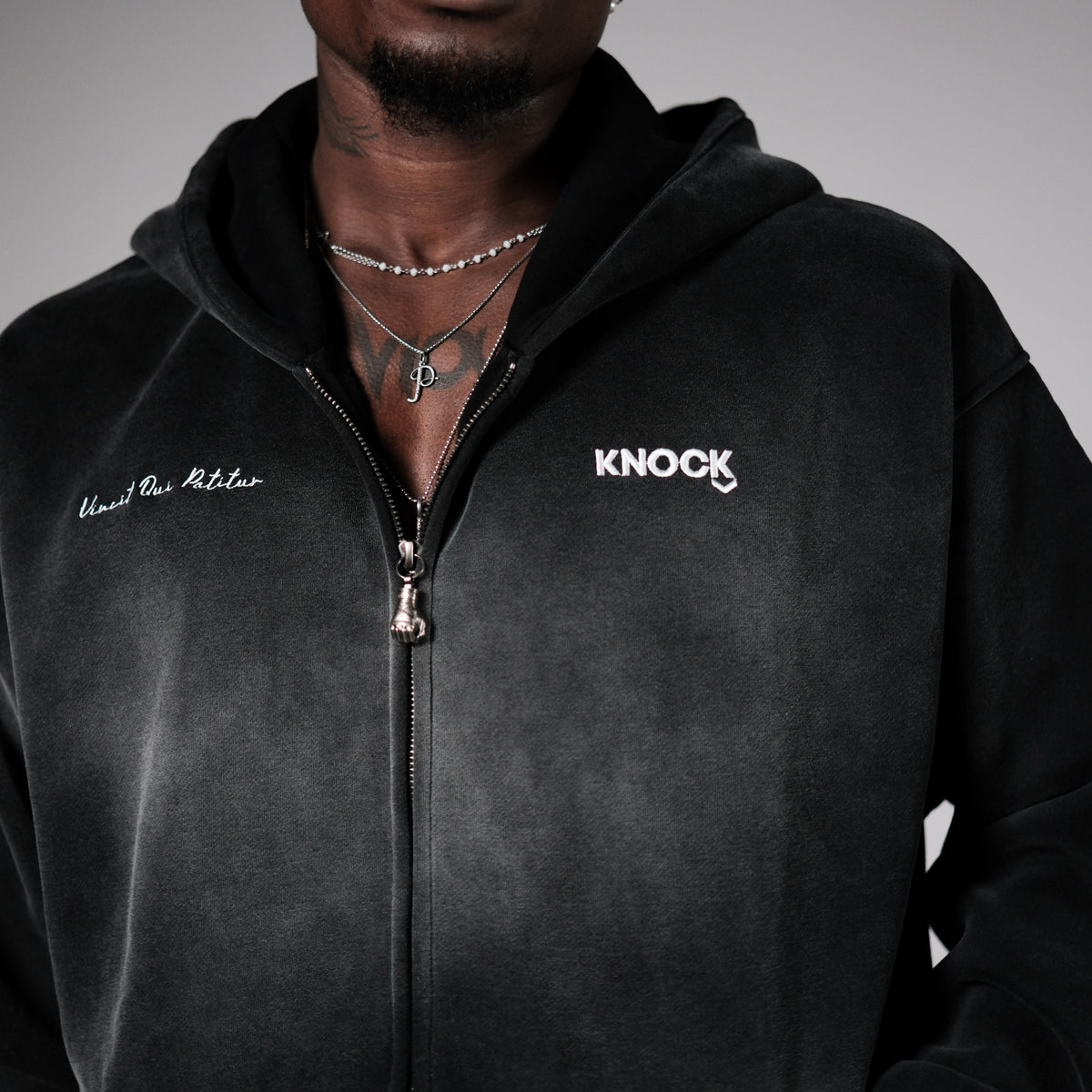 PREORDER VINCIT QUI PATITUR ZIP HOODIE