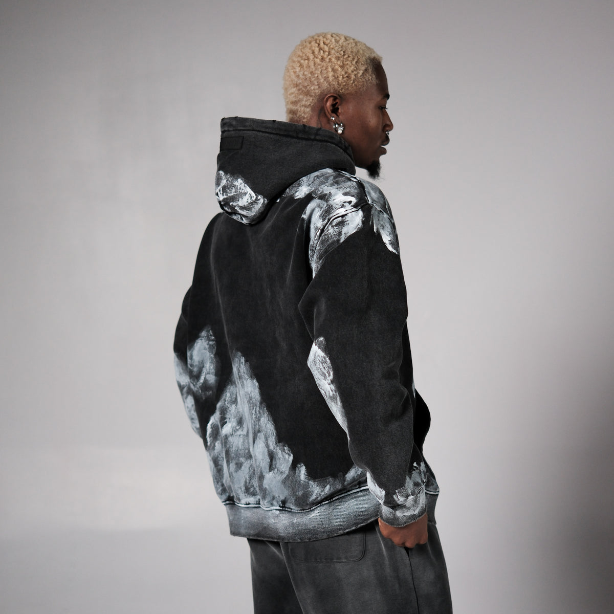 RAW CANVAS OVERSIZED HOODIE | BLACK
