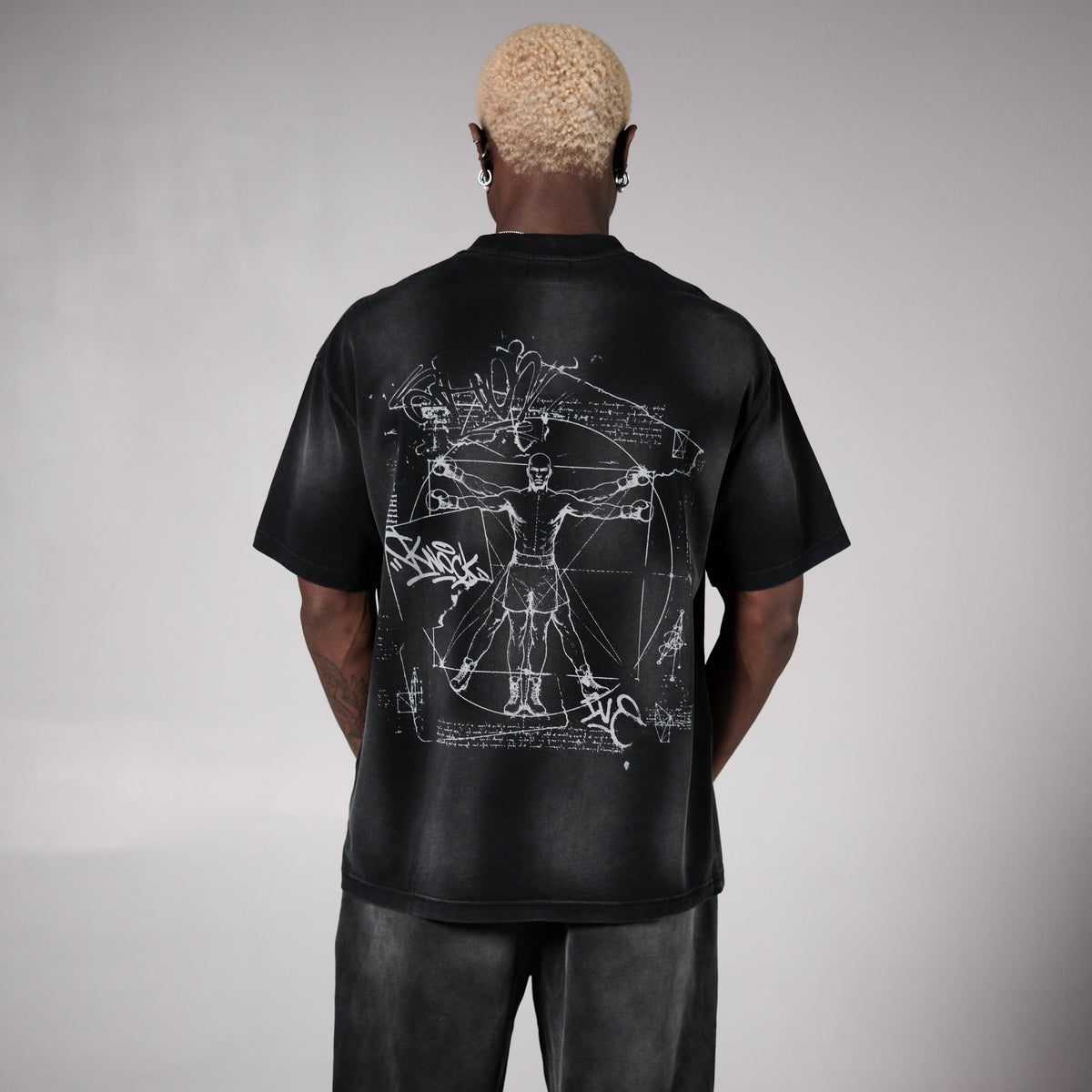 ASCENSION TEE | VINTAGE BLACK